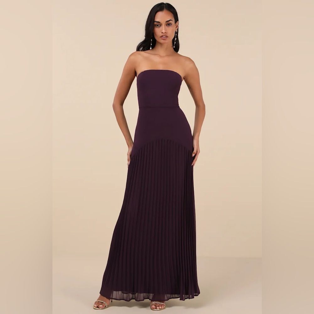 Lulus Celebratory Aesthetic Dark Purple Pleated Strapless Maxi Dress